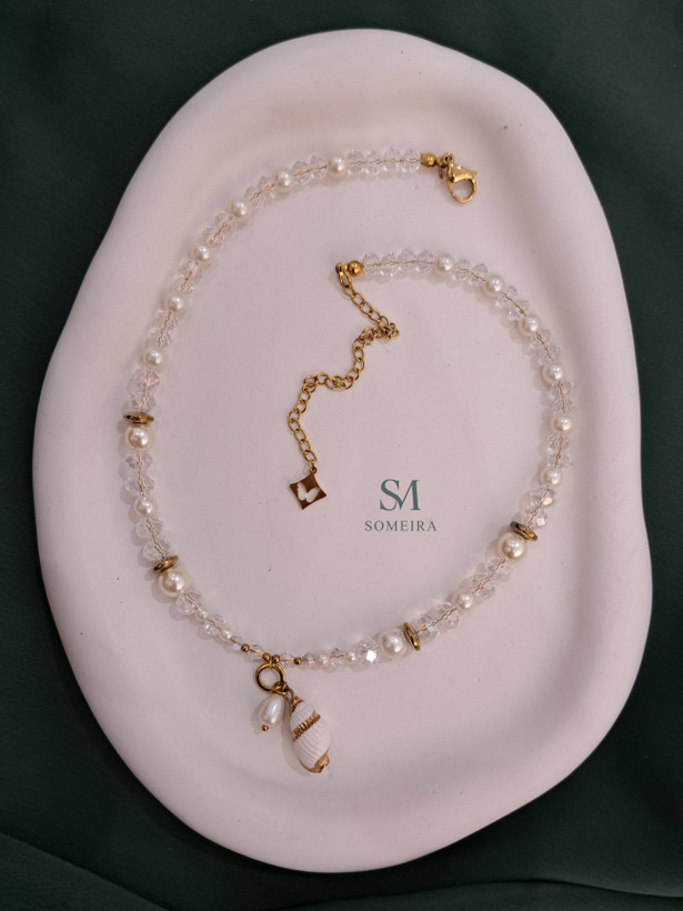 گردنبند درخشان