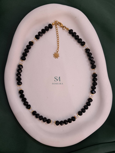 گردنبند کریستال مشکی